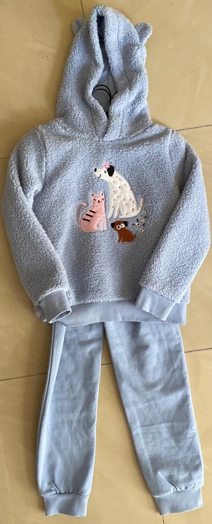CONJUNTO DE SUDADERA Y PANTALÓN TIPO JOGGER