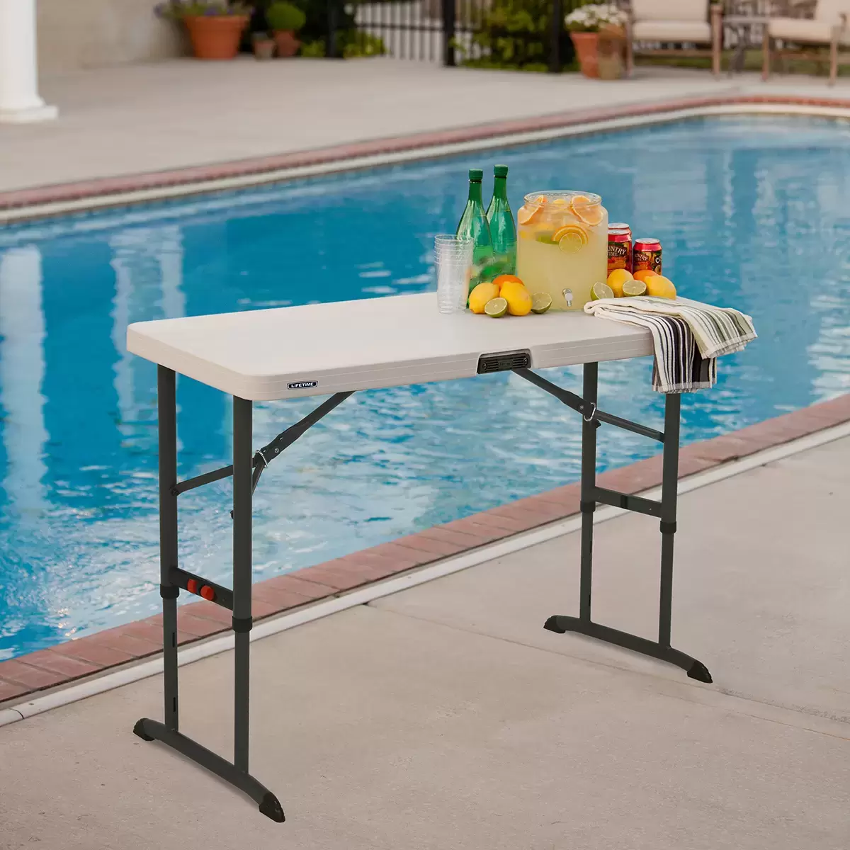 MESA PLEGABLE 1.82M DELARGO LIFE TIME
