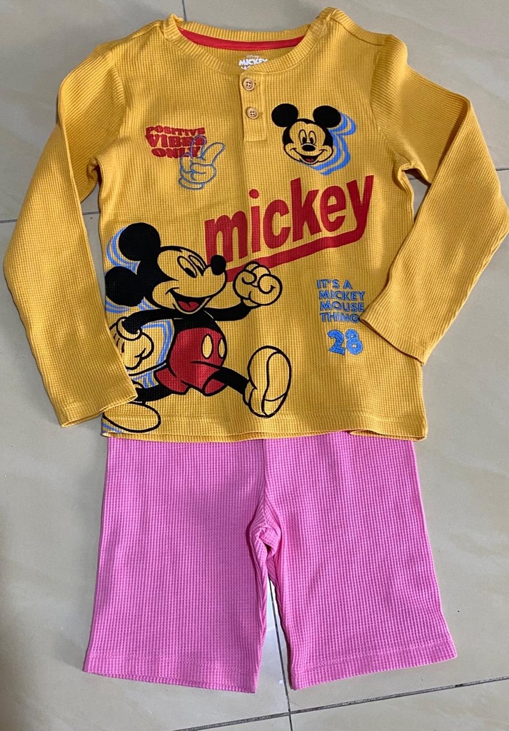 CONJUNTO MICKEY MOUSE