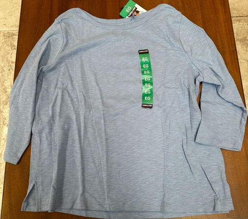 [0004703] Playera Kirkland Signature Azul  